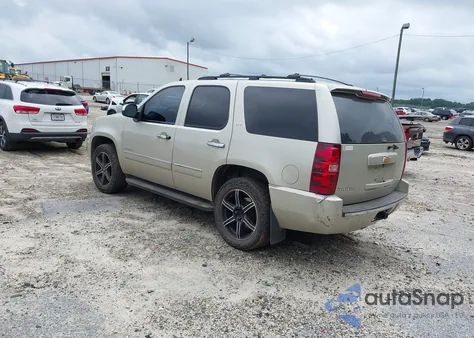2013 Chevrolet Tahoe Ltz z USA, uszkodzony, nr VIN 1GNSCCE01DR144918